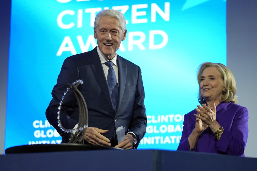 Obama Admin Stopped FBI Probe Into Clinton Foundation Corruption Obama Admin Stopped FBI Probe Into Clinton Foundation Corruption