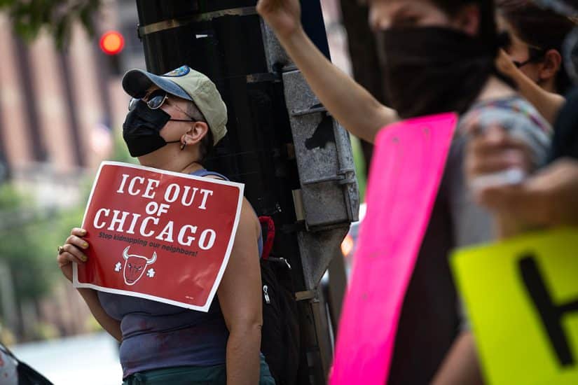 Woman Allegedly Tells ICE Agent ‘I Hope Your Kid Dies,’ Threatens to Shoot Officers: Report