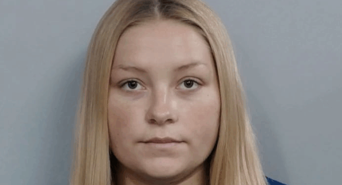 Laken Snelling Fell Asleep on Her Baby. When He Died, She Put Him in a Bag and Went to McDonalds