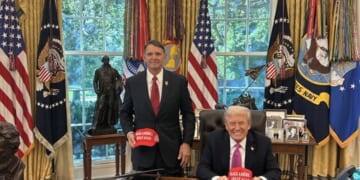 Trump Endorses Combat Vet to Unseat “RINO” Thomas Massie