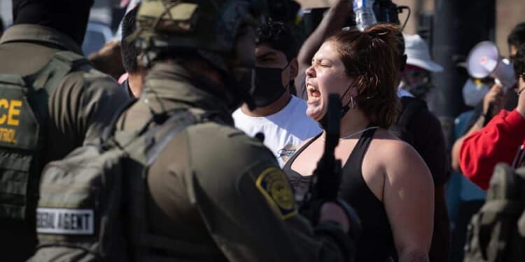 Death Threats Against ICE Officers Have Skyrocketed 8,000%: Report