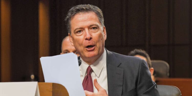 Image for article: James Comey Produces Letter Signed By 51 Former Intelligence Officials Saying He's Totally Innocent