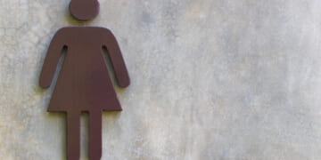 Oregon High Schoolers Walk Out Over Boy in Girls Locker Room