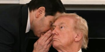 Photographer Catches Rubio Handing Trump Note Ahead of Peace Deal, 'Very Close' [SEE IT]