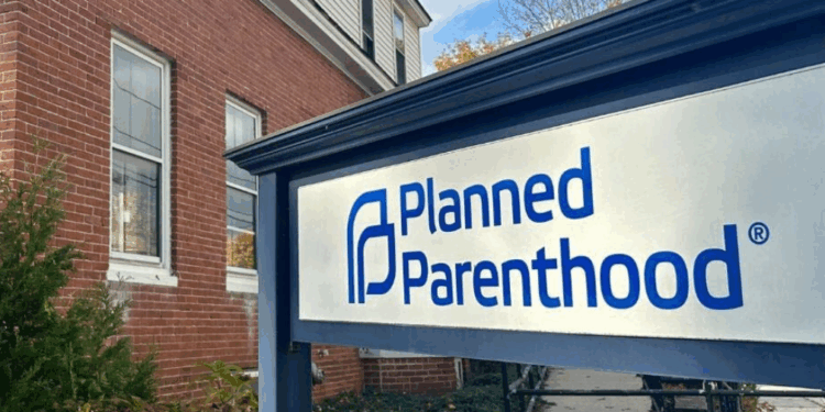 Planned Parenthood Fights in Court to Do Secret Abortions on Teens