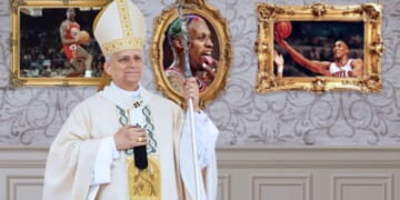 Image for article: Pope Leo Canonizes The 1996-98 Chicago Bulls