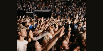 Pray for Ongoing College Revival