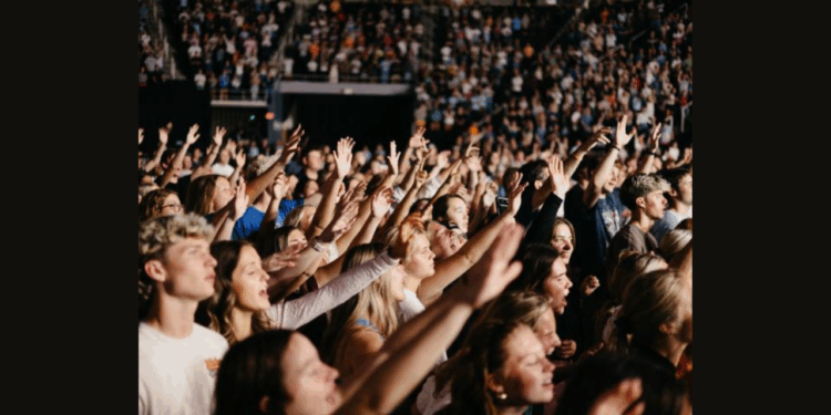 Pray for Ongoing College Revival