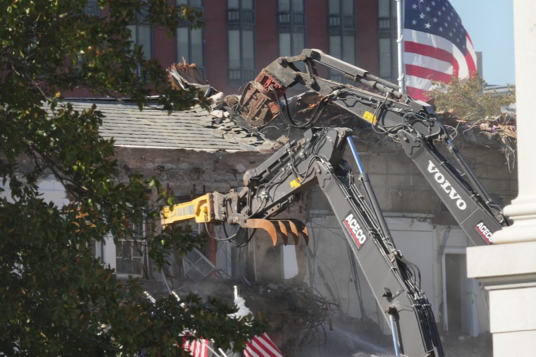 White House’s East Wing Being Demolished to Make Way for Trump’s Ballroom