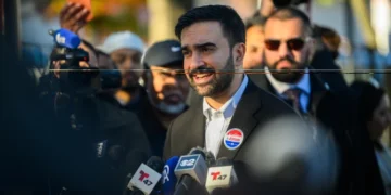 Socialist Muslim wins New York City mayoral race