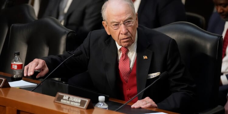 Grassley Investigates Gates, Rockefeller, Ford Foundations’ Funding Communist China and CCP Allies, Minions
