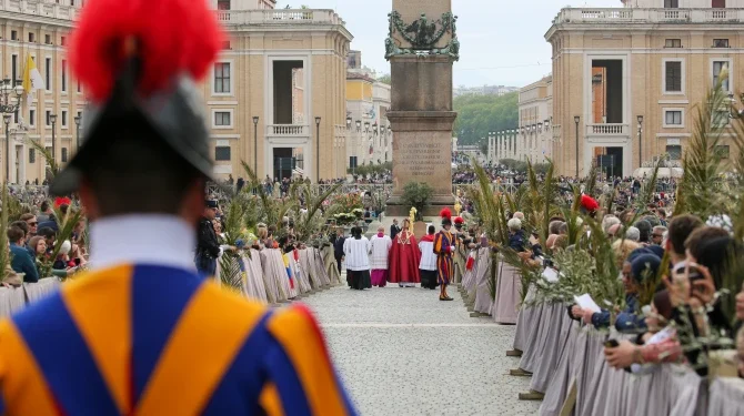 Vatican confirms investigation into alleged antisemitic act by Swiss Guard