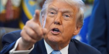 Trump Accuses Six Democrats of Sedition After They Urged Military Members to Disobey “Illegal Orders”