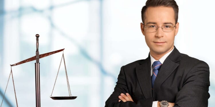 Image for article: Experts Say AI Could Replace The Jobs Of Not Only Humans, But Also Lawyers