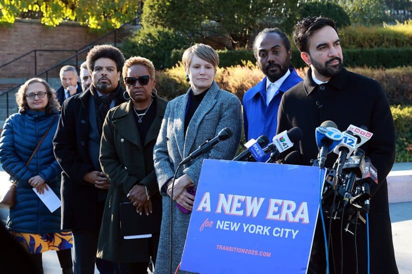 Mamdani's Transition Team Filled With Socialist, Former de Blasio Staffers: Report