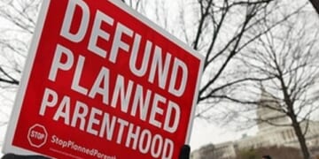 Ohio Planned Parenthood Will Fire More Employees After Defunding