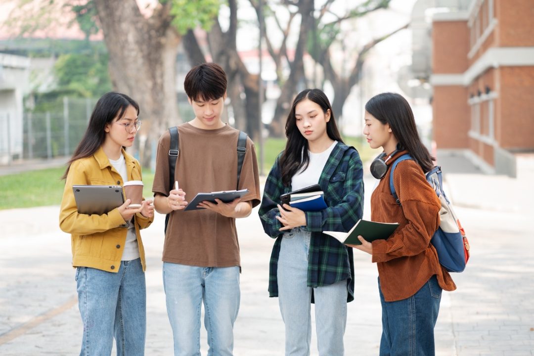 Trump Defends Proposal for 600,000 Chinese Student Visas Trump Defends Proposal for 600,000 Chinese Student Visas