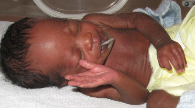 Woman Throws Newborn Baby Boy in the Trash With Umbilical Cord Still Attached