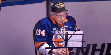 104-Year-Old WWII Vet Opens Islanders Game With Sax Anthem, Brings the House Down [WATCH]