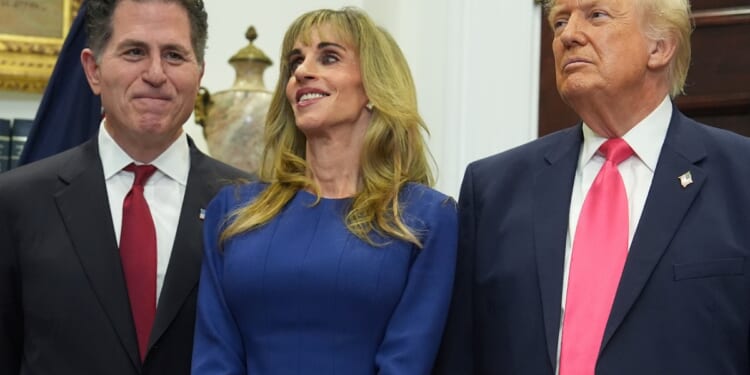 Trump Unveils Treasury-seeded Investment Accounts for Children