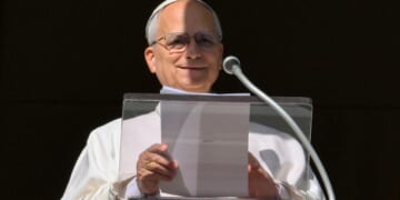 Pope: Believe as Mary believed: Say 'yes' to God
