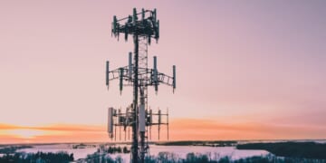 Federal Drive to Fast-track Wireless Networks Looks to Narrow Local Authority