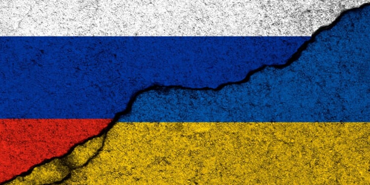 Russia Accuses Ukraine of Targeting Putin's House, Threatening Fragile Peace Talks