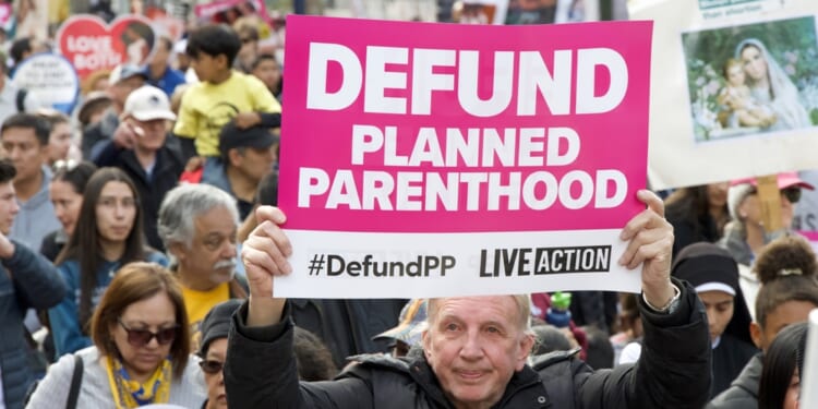 Court Overrules District Judge, Allows Planned Parenthood Defunding to Continue