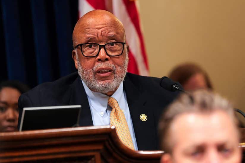 Dem Bennie Thompson Shrugs Off Murder of National Guardsman, Gets Blasted By Kristi Noem [WATCH]