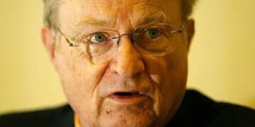 Founder of Major Assisted Suicide Group Kills Himself