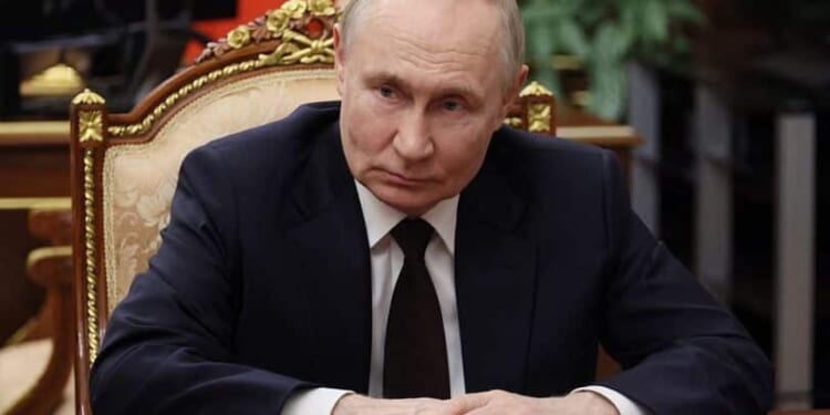 Russia Says Ukraine Attacked Putin Residence, Zelensky Says ‘Typical Russian Lies’