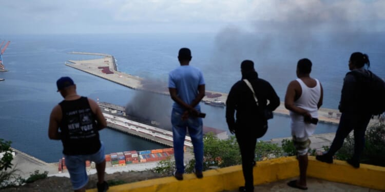 Venezuelan Church reacts with caution to US apprehension of Maduro