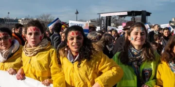 10,000 People Attend Paris March for Life to Protest Abortion