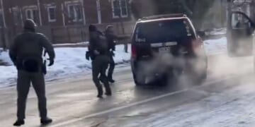 Image for article: Democrats Demand To Know Why ICE Agents Can't Just Shoot Cars In The Leg