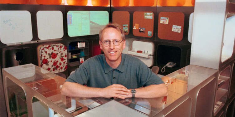 'Dilbert's' Scott Adams Credits Evangelizing Friends With Leading Him to Christ