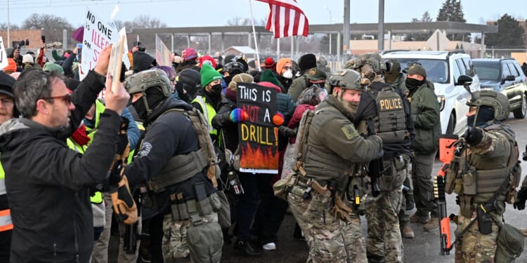 Leftists Riot in Minneapolis As Democrats Call Self-defense Shooting “Murder”