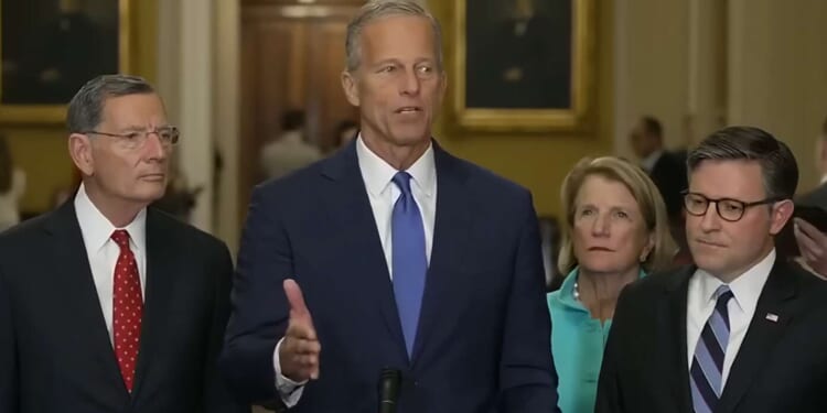 Image for article: Republicans Vow To Uncover All Somali Fraud And Then Do Nothing About It Except Fundraise