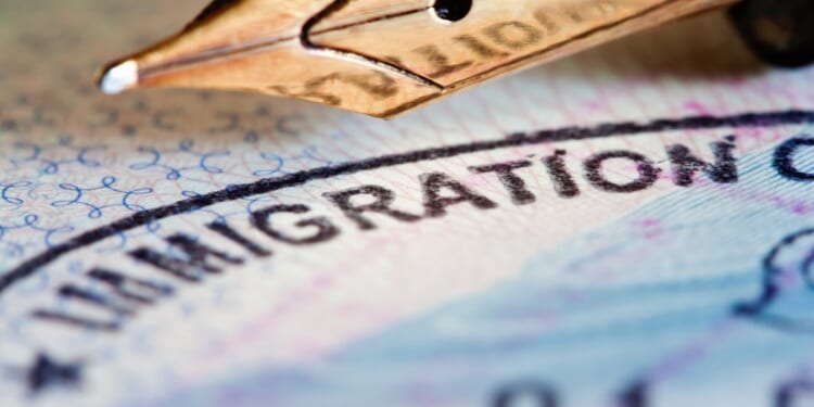 Study: U.S. Experienced Negative Net Migration for First Time in More Than 50 Years