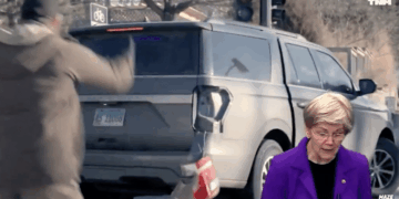 'The Story of Alex Pretti, Read By Elizabeth Warren' [WATCH]