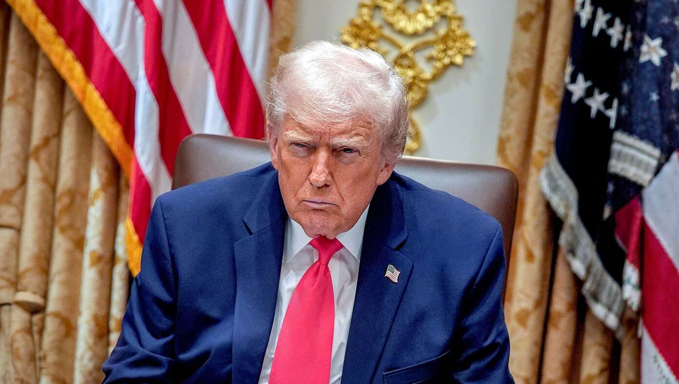 Image for article: Trump Announces Plan To Take Australia And Cash In Its 2 Troop Bonus Every Round, Wait Till All The Other Armies Are Depleted, Then Launch His Assault On Asia