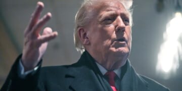 "You Can’t Have Guns": Trump Deepens Second Amendment Rift After Minneapolis Shooting