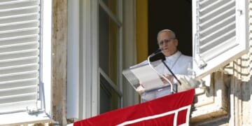 Leo XIV prays for “embattled people of Ukraine” ahead of invasion anniversary