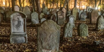 Bring Back Your Dead – Religion & Liberty Online