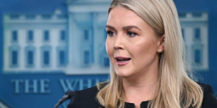 Karoline Leavitt Briefs Media Ahead of US-Iran Talks