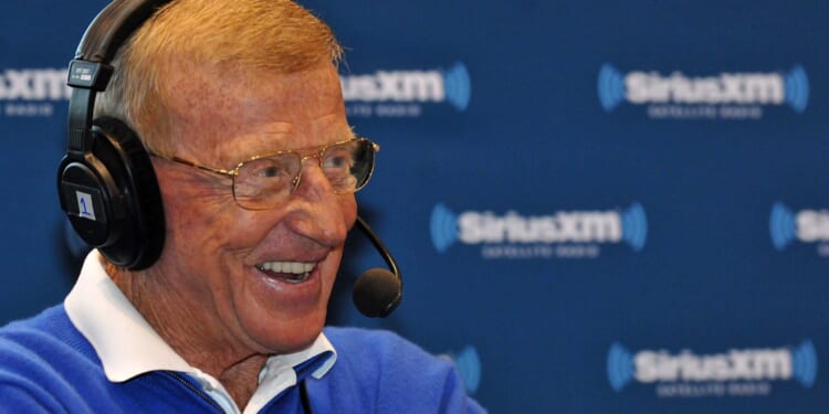 Lou Holtz, legendary Notre Dame football coach and outspoken Catholic, dies at 89
