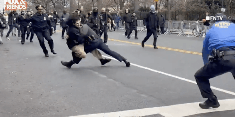 Newly Released Footage Shows Brave NYPD Officers Tackle ISIS-Inspired IED Throwers [WATCH]
