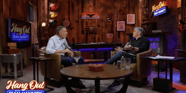 'I Will Fight You!' De Blasio & Hannity Get HEATED Over NYC Crisis [WATCH]