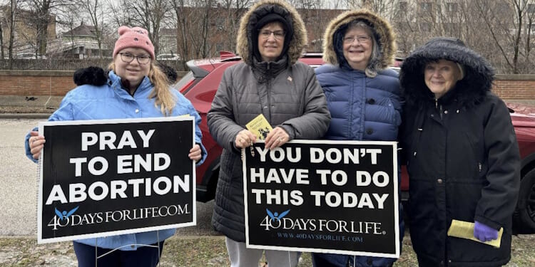 Couple Left Planned Parenthood, Rejected Abortion After Seeing These Pro-Life Signs