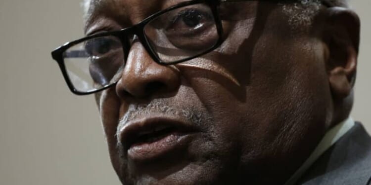 Dem Rep. Jim Clyburn, 85, Announces Run for 18th Term in Congress