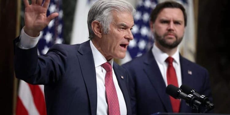 Dr. Oz Out to Expose Waste, Fraud, and Abuse in New York's $124B Medicaid Program: Report